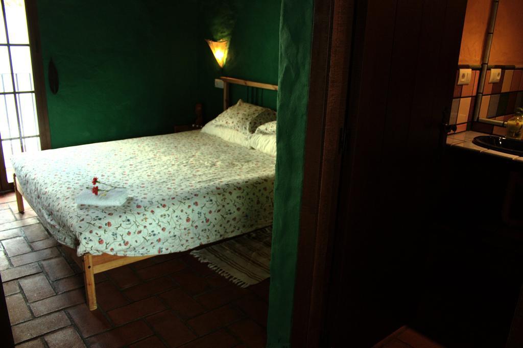 Jade Hotel Убрике Екстериор снимка
